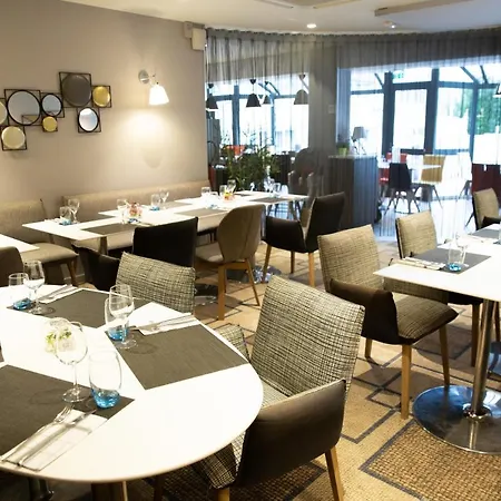 Novotel Roissy Witz ホテル