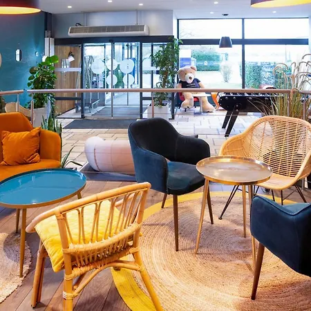 ホテル Novotel Roissy Witz 4*