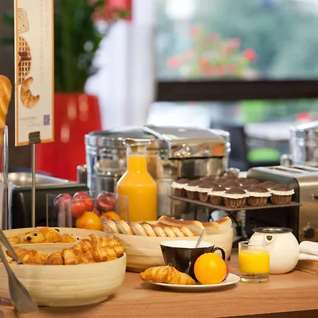 ホテル Novotel Roissy Witz サン＝ヴィッツ